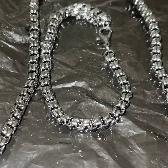 10pc Jewelry bundle hair clips earrings necklace bracelet - Picture 11 of 16